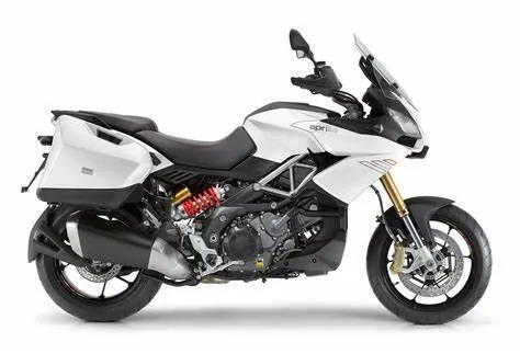 Billede af årets Aprilia caponord 1200 travel pack motorcykel 2017