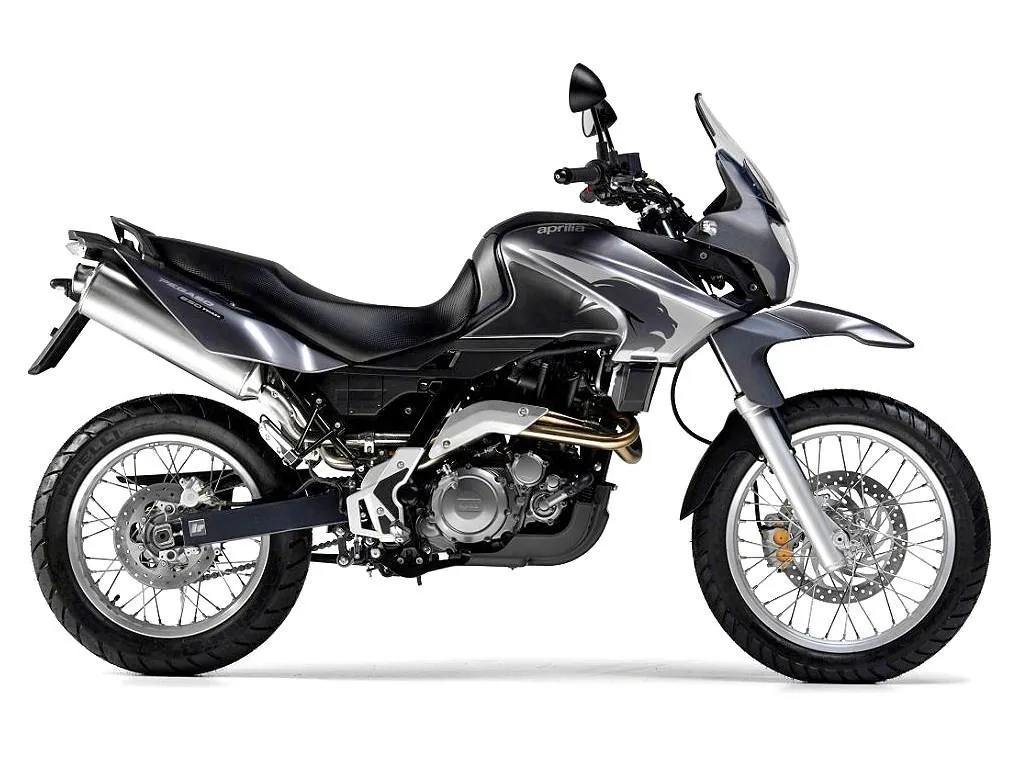 Bild des Aprilia pegaso 650 trail-Motorrads des Jahres 2006