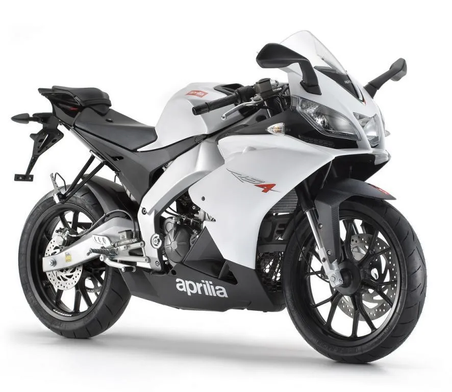 Billede af årets Aprilia rs4 125 motorcykel 2011