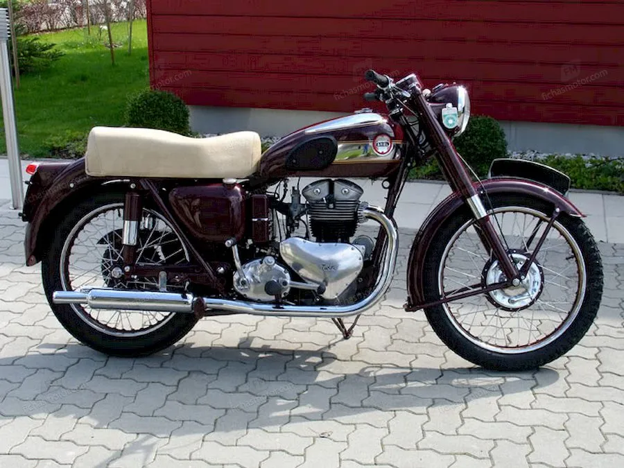 Bild des Ariel lh 200 colt-Motorrads des Jahres 1954