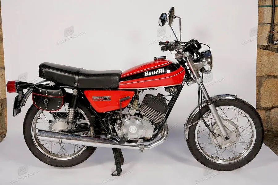 Immagine della moto Benelli 250 2 c dell'anno 1982