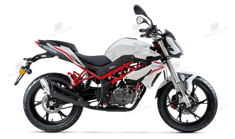 2021 年 Benelli BN 125 摩托车图片