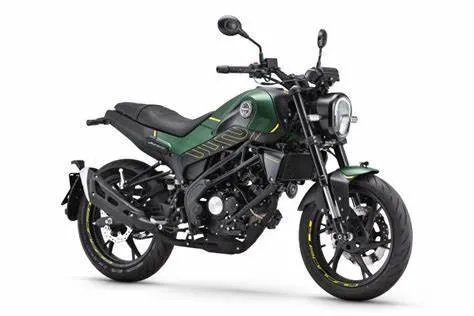 Imaginea motocicletei Benelli Leoncino 125 a anului 2019