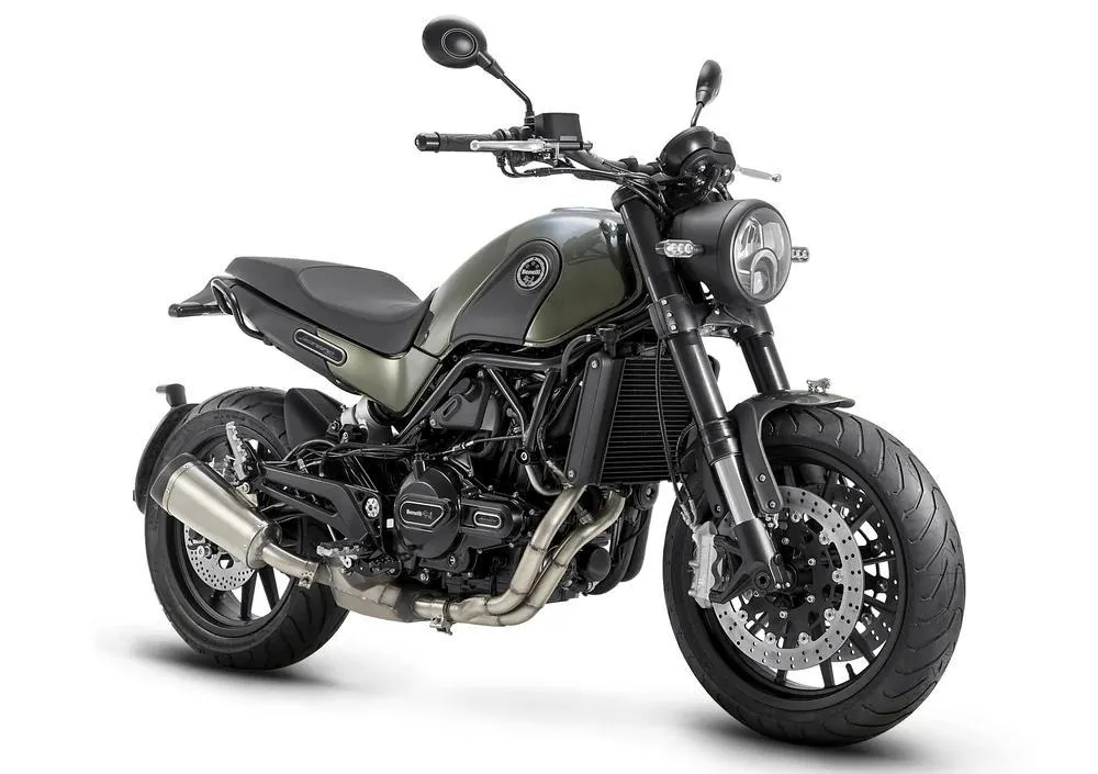 Image of the Benelli leoncino motorcycle of the year 2018