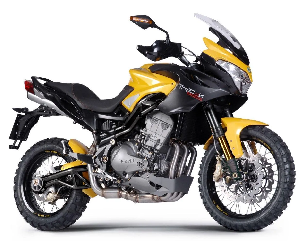 Image de la moto Benelli tre-k 1130k amazonas de l'année 2011