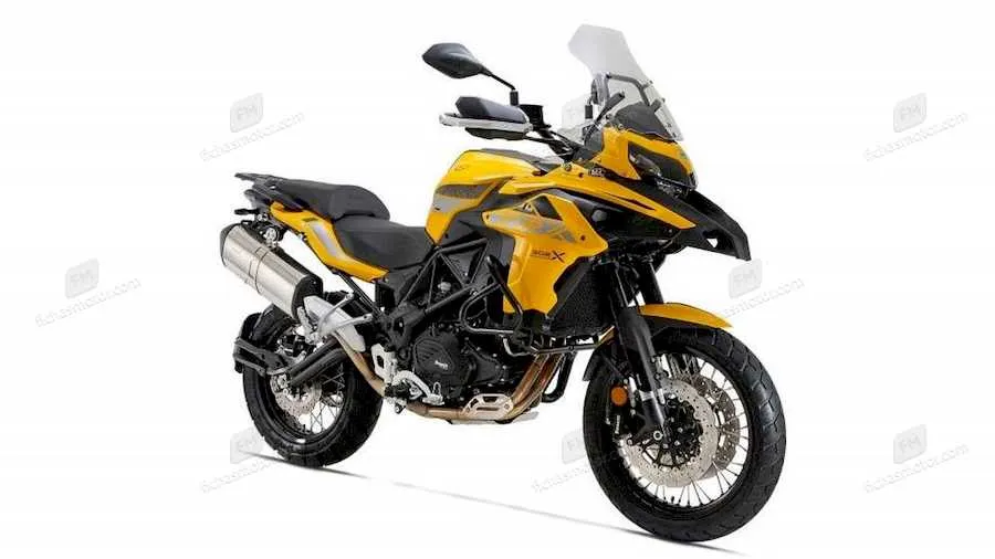 Gambar motor Benelli TRK 502 X tahun 2021