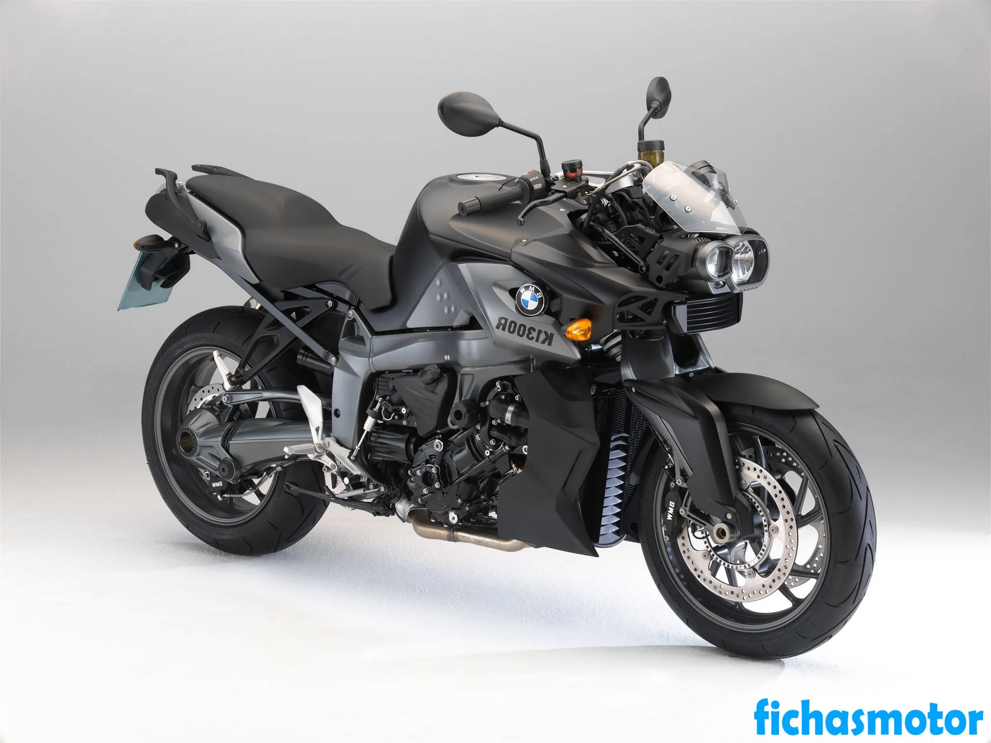 Immagine della moto Bmw k 1300 r dell'anno 2012