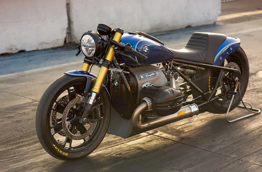 Image of the Bmw R 18 Dragster motorcycle of the year 2021