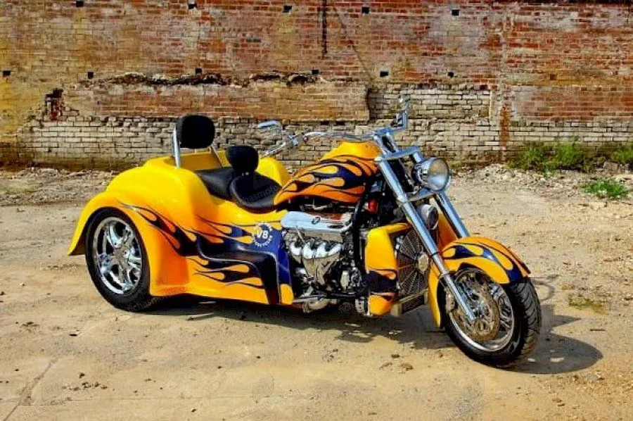 Image of the Boss Hoss Coupe Trike motorcycle of the year 2019