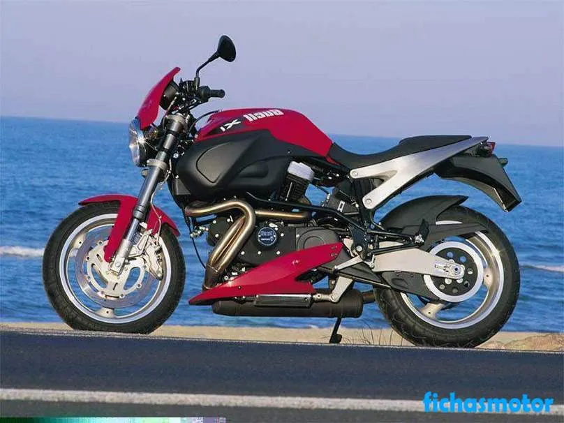 Image de la moto Buell x1 lightning de l'année 2000