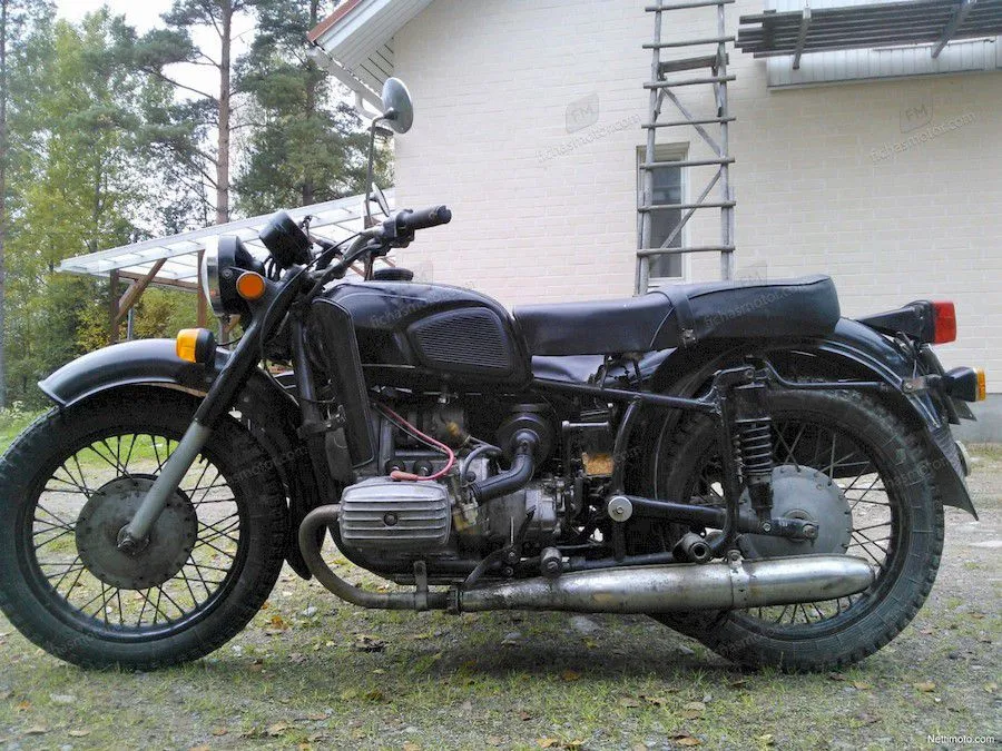 Zdjęcie motocykla Dnepr mt-9 roku 1975