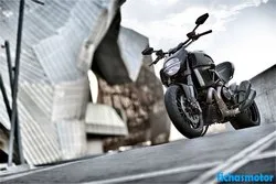 Billede af Ducati diavel dark 2014 motorcyklen