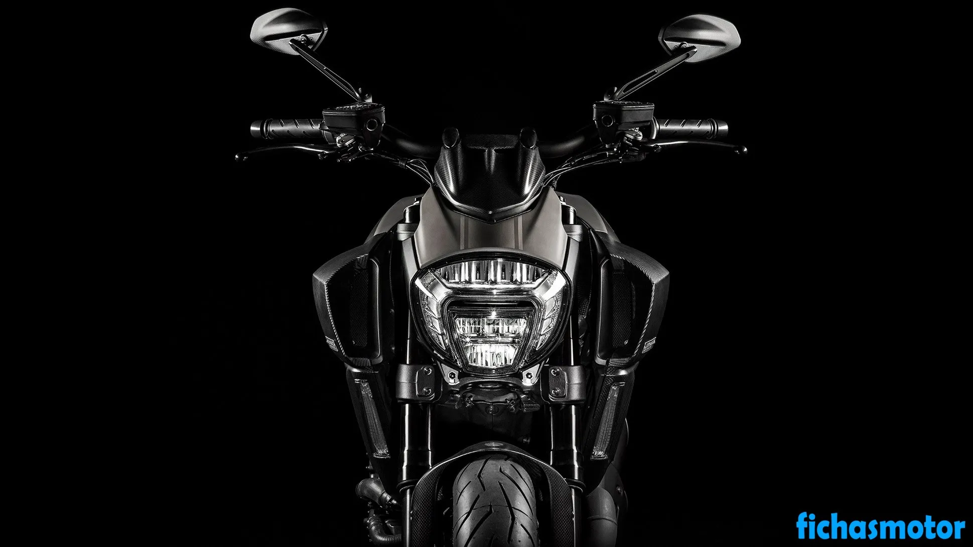 Image of the Ducati diavel titanium motorcycle of the year 2015