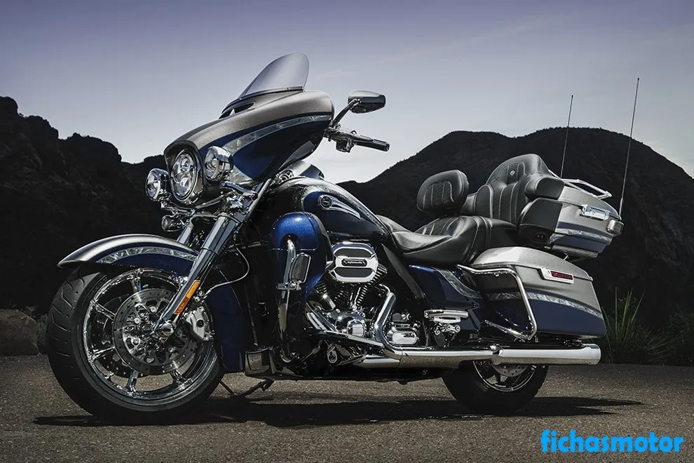 2016 model Harley davidson cvo limited motosikletin görüntüsü