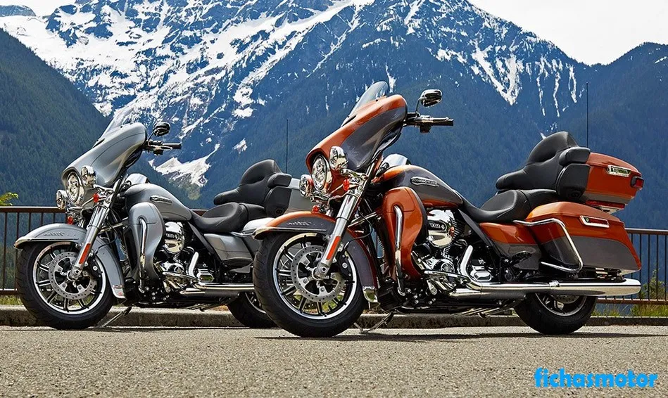 Image of the Harley davidson electra glide ultra Classic low motorcycle of the year 2015