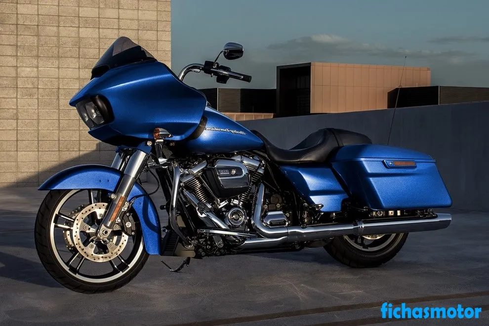 Imaginea motocicletei Harley Davidson Road Glide Special a anului 2019