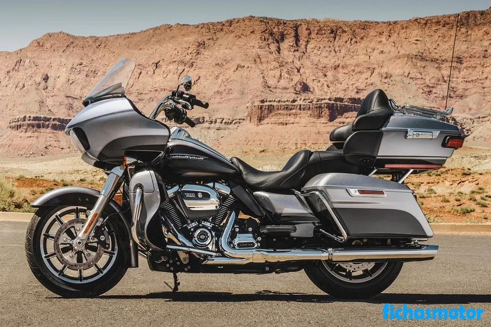 Billede af årets Harley Davidson Road Glide Ultra motorcykel 2019