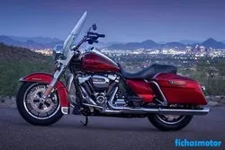 Imaginea motocicletei Harley davidson road king 2018