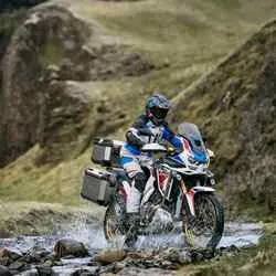 Gambar sepeda motor Honda Africa Twin Adventure Sports 2021