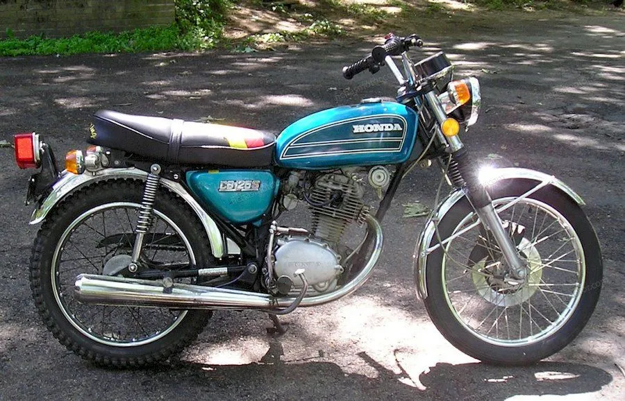 Image of the Honda cb 125 t 2 (reduced effect) motorcycle of the year 1985