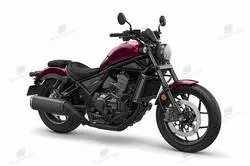 Honda Rebel 1100 2021 摩托车的图像