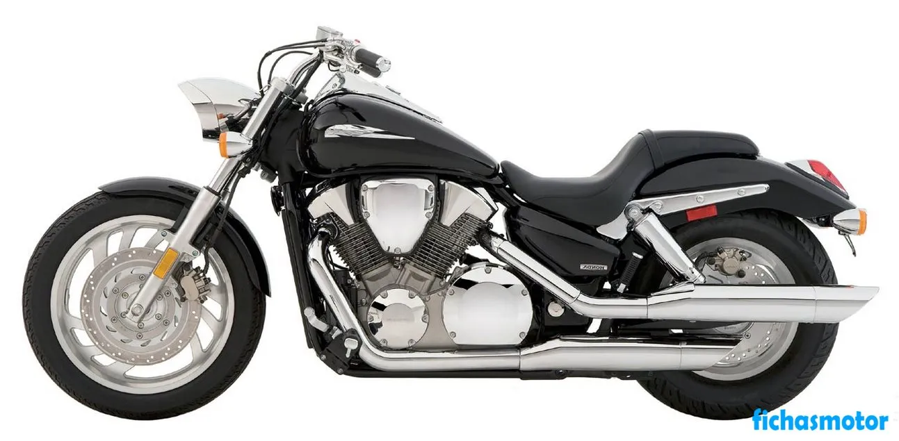 2007 model Honda vtx1300c motosikletin görüntüsü