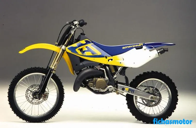 Imaginea motocicletei Husqvarna wr 125 a anului 2004