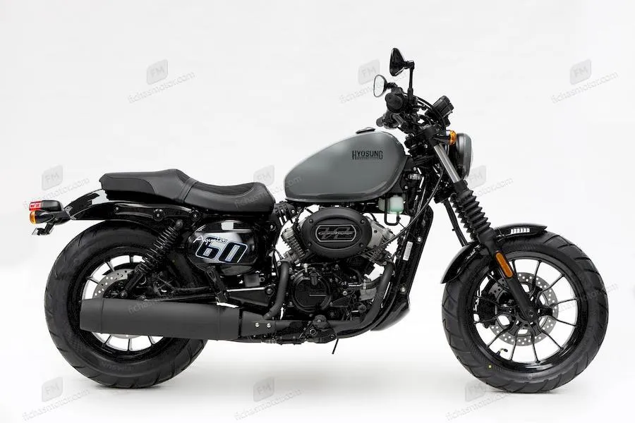 Image of the Hyosung Aquila GV125S motorcycle of the year 2021