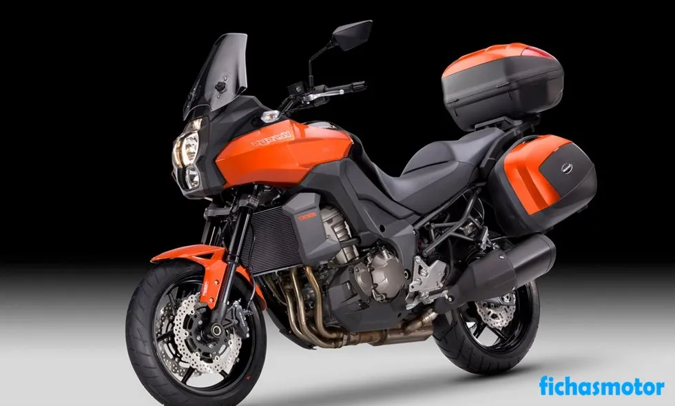 Imaginea motocicletei Kawasaki versys 1000 grand tourer a anului 2013