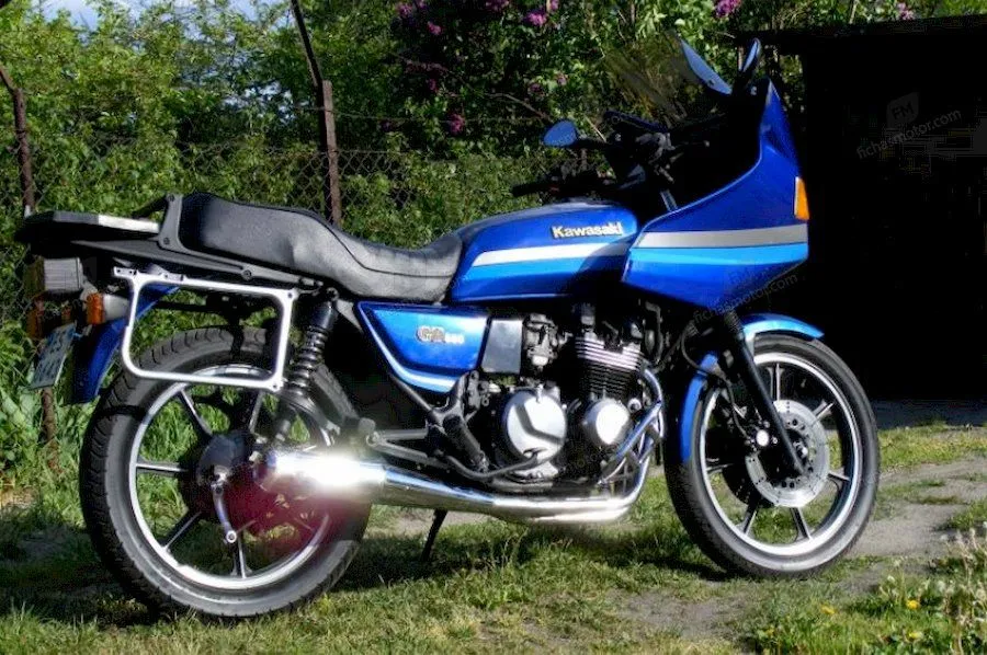 Image of the Kawasaki z 550 gt (reduced effect) motorcycle of the year 1988