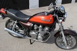 Kawasaki zephyr 750 1996 motosiklet görüntüsü