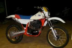 Billede af Ktm 500 k 4 enduro 1984 motorcyklen