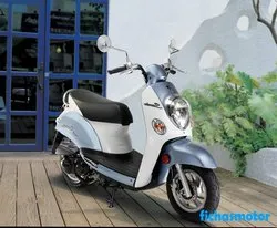 Image of the Kymco sento 50 2009 motorcycle