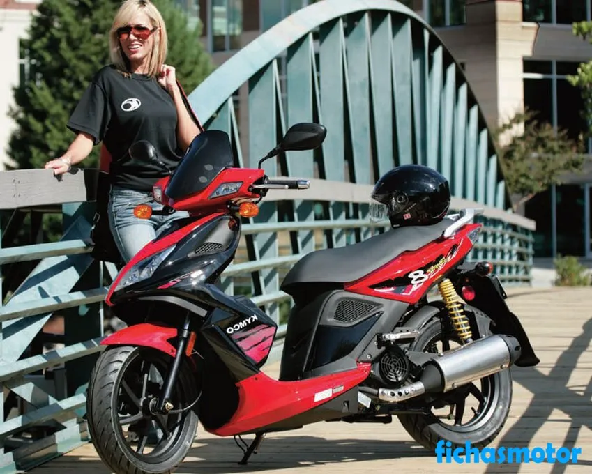 Изображение на мотоциклета Kymco super 8 50 на 2010 г