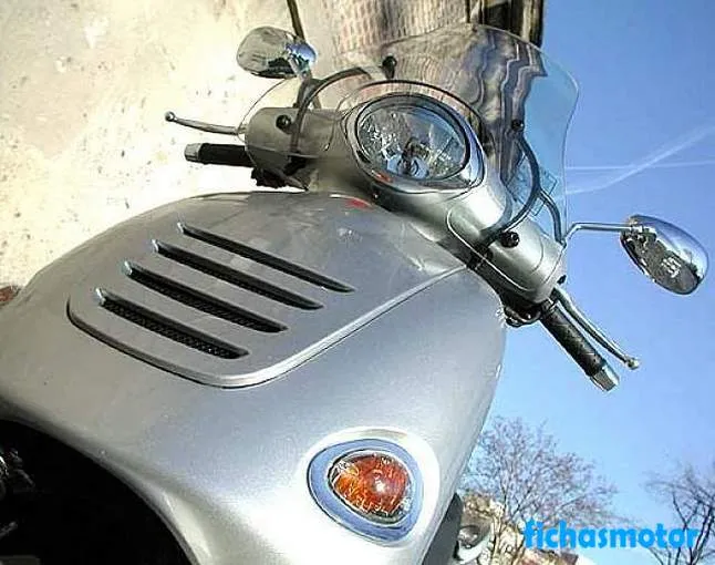 Image de la moto Kymco yup 250 de l'année 2007