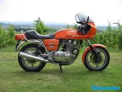 Laverda 1000 jota 1981 motosiklet görüntüsü