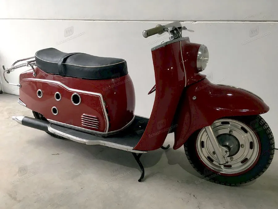 1965 model Maico maicoletta 247 motosikletin görüntüsü