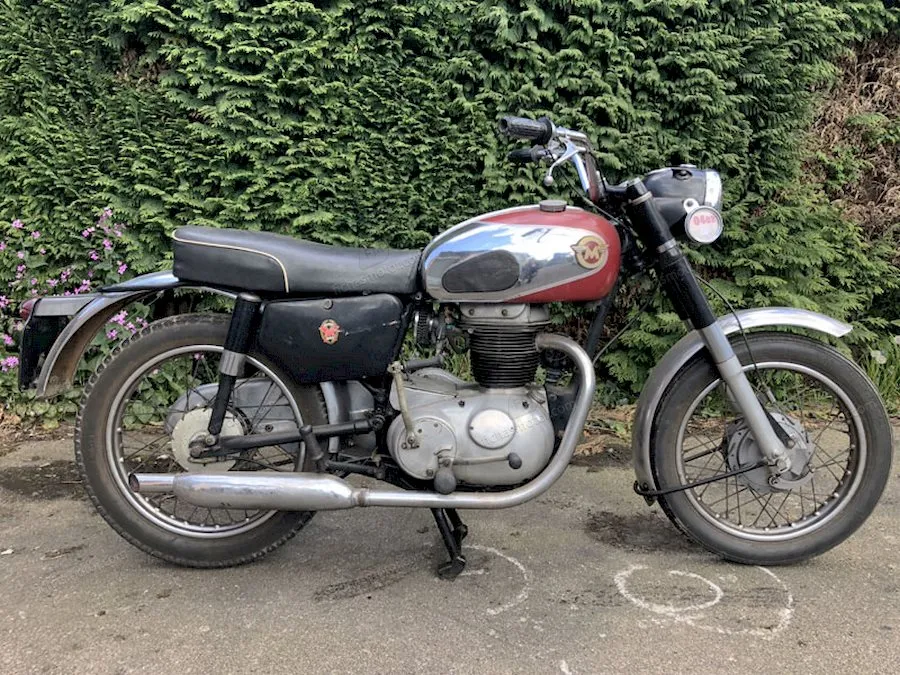 Изображение на мотоциклета Matchless g2 csr на 1968 г