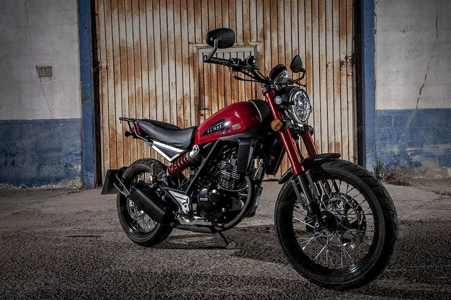 2020 model Mitt 125 SC Scrambler motosikletin görüntüsü