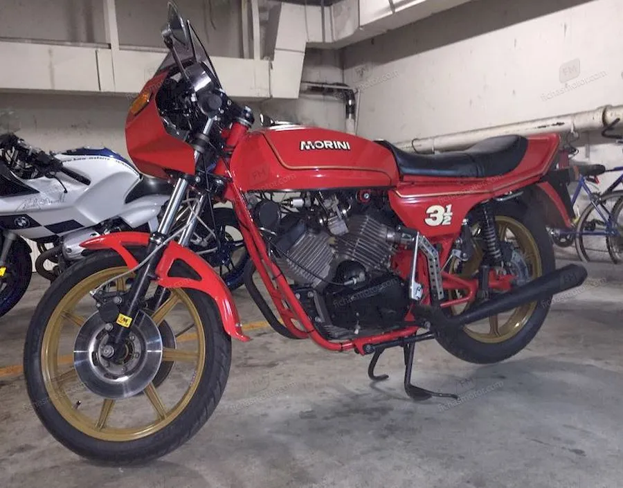 Billede af årets Moto morini 3 1-2 l motorcykel 1984