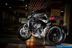 Afbeelding van de Mv agusta brutale 800 dragster 2014-motorfiets