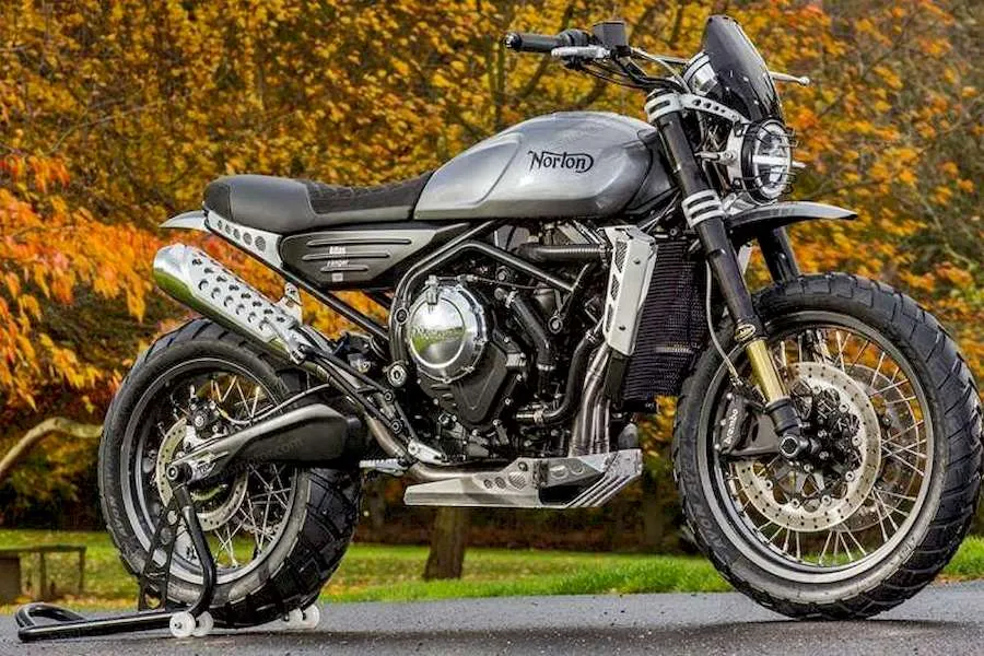 Imagen de la moto Norton Atlas del año 2021