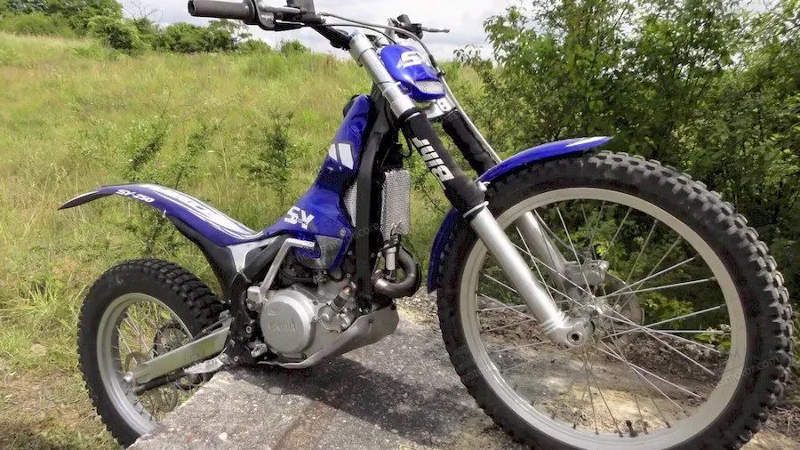 Imaginea motocicletei Scorpa sy-250r a anului 2008