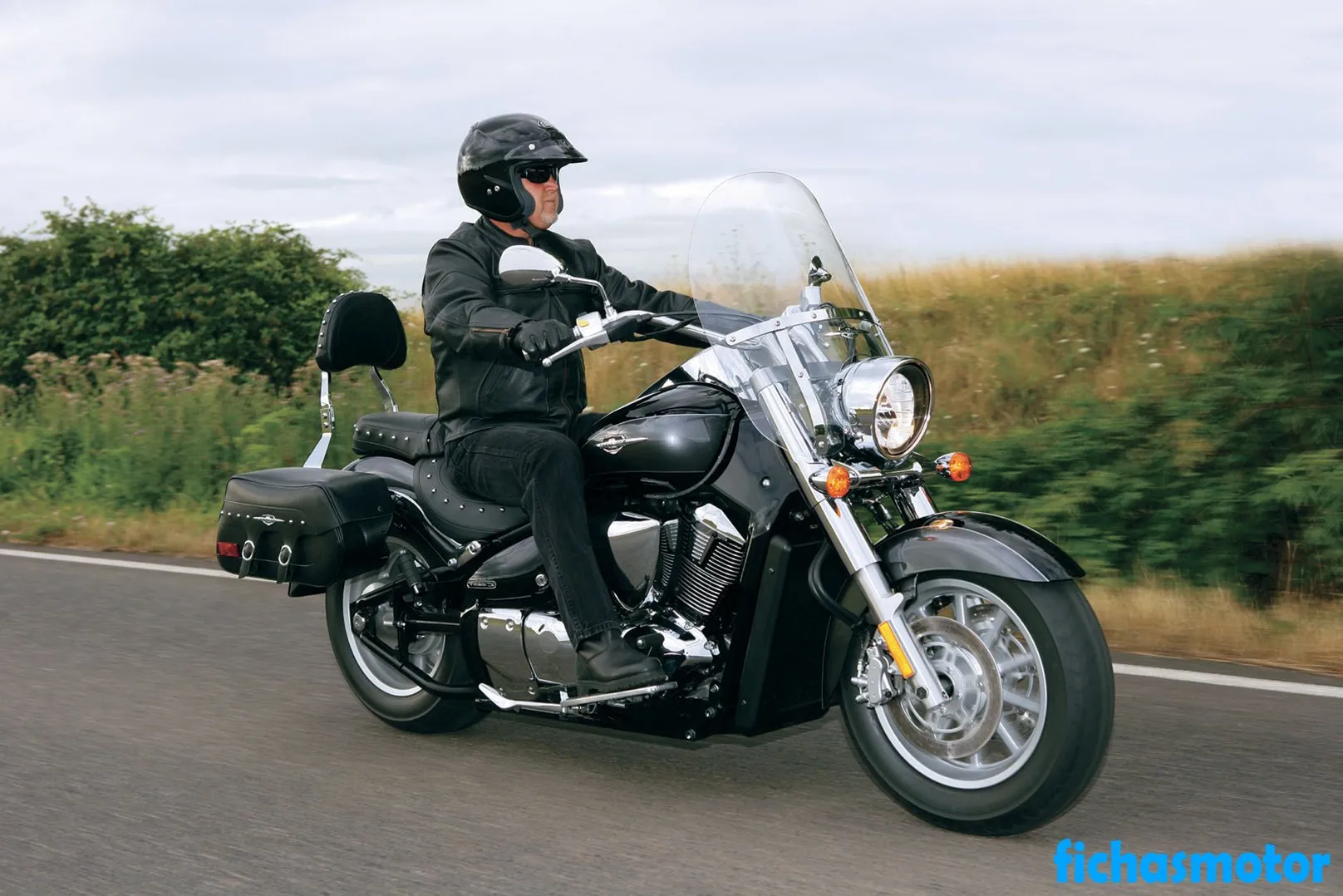 Afbeelding van de Suzuki boulevard c109rt-motorfiets van het jaar 2008