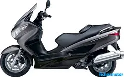 Image of the Suzuki burgman 125 2012 motorcycle