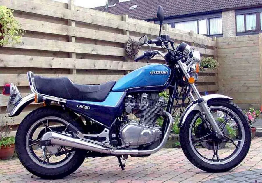 Изображение на мотоциклета Suzuki gr 650 x на 1986 г