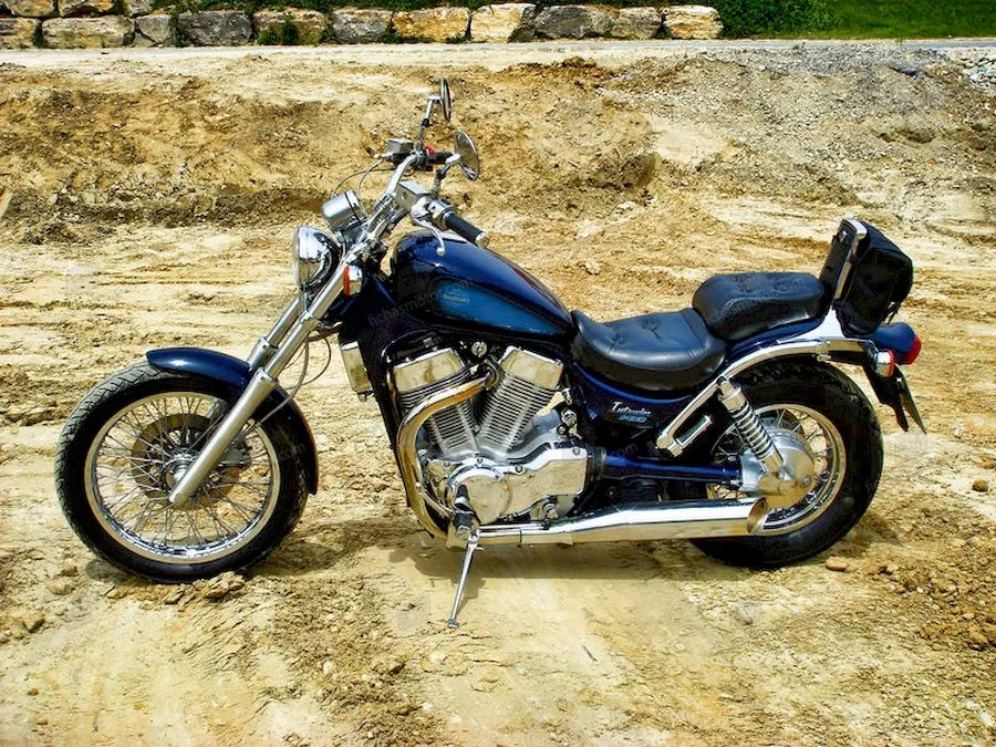 Image of the Suzuki intruder Classic 400 cast wheel motorcycle of the year 2012