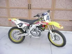 Immagine della moto Suzuki rm-z 450 carmichael replica 2007