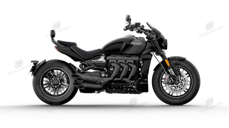 2021 model Triumph Rocket 3 GT motosikletin görüntüsü