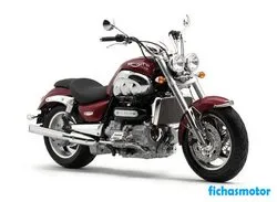 Image of the Triumph rocket iii 2004 motorcycle